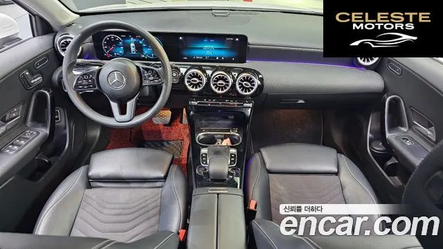 MERCEDES BENZ A-Classe W177 A250 4MATIC Berline 2020 — photo 34 sur 36