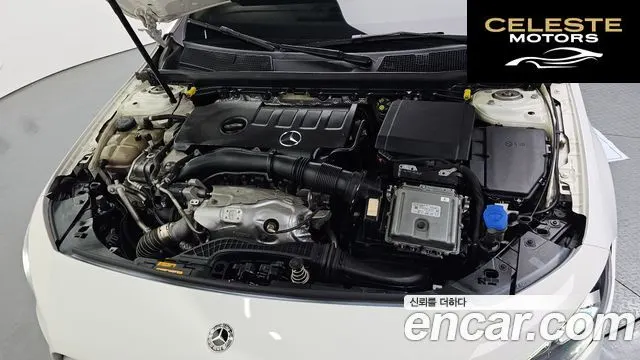 MERCEDES BENZ A-Classe W177 A250 4MATIC Berline 2020 — photo 6 sur 36