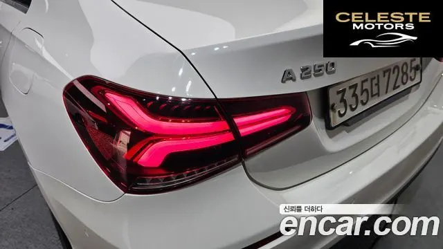MERCEDES BENZ A-Classe W177 A250 4MATIC Berline 2020 — photo 9 sur 36