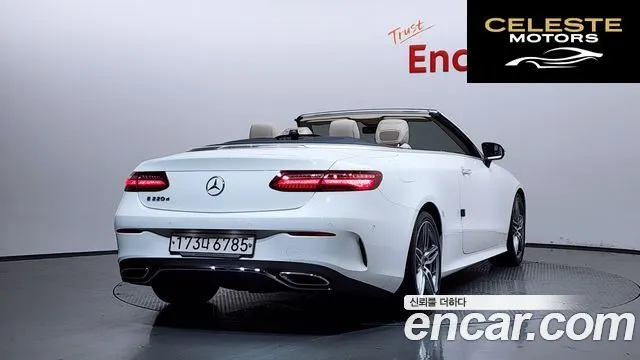 MERCEDES BENZ E-Classe W213 E220d Cabriolet 2018 — photo 2 sur 33