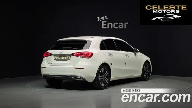 MERCEDES BENZ A-Classe W177 A220 Hatchback 2021 — photo 2 sur 40