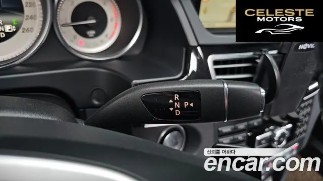 MERCEDES BENZ E-Classe W212 E220 CDI Avantgarde 2014 — photo 9 sur 20
