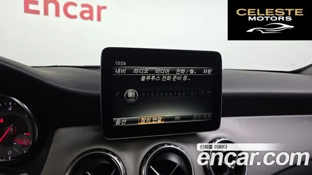 MERCEDES BENZ GLA-Classe X156 GLA200 d 2017 — photo 15 sur 20