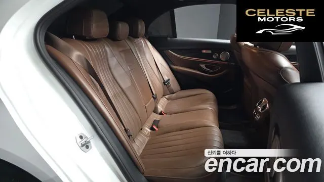 MERCEDES BENZ E-Classe W213 E450 4MATIC Exclusive 2021 — photo 18 sur 26