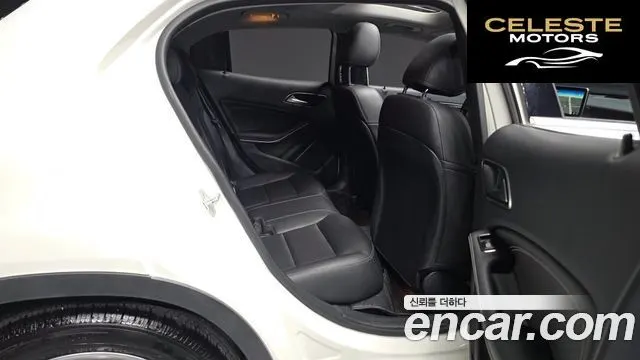 MERCEDES BENZ GLA-Classe X156 GLA200 d 2016 — photo 12 sur 20