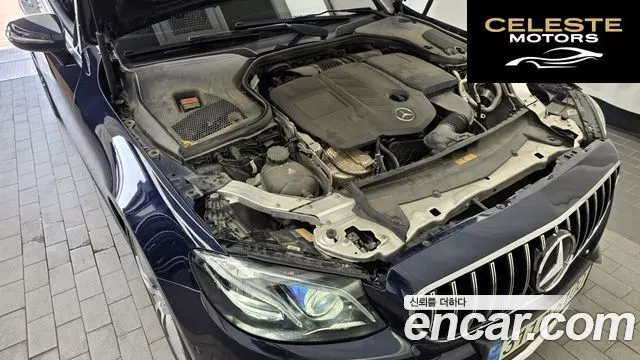 MERCEDES BENZ E-Classe W213 E220d Coupé 2017 — photo 6 sur 20