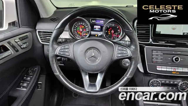 MERCEDES BENZ GLE-Classe W166 GLE350 d 4MATIC 2018 — photo 19 sur 32