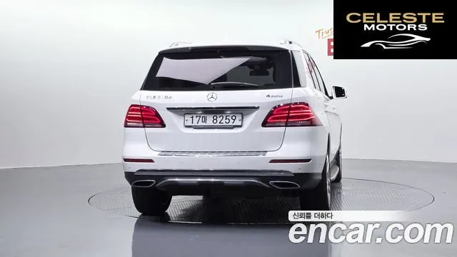 MERCEDES BENZ GLE-Classe W166 GLE350 d 4MATIC 2018 — photo 4 sur 32