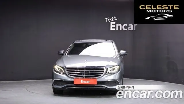MERCEDES BENZ E-Classe W213 E300 4MATIC Exclusive 2020 — photo 3 sur 35