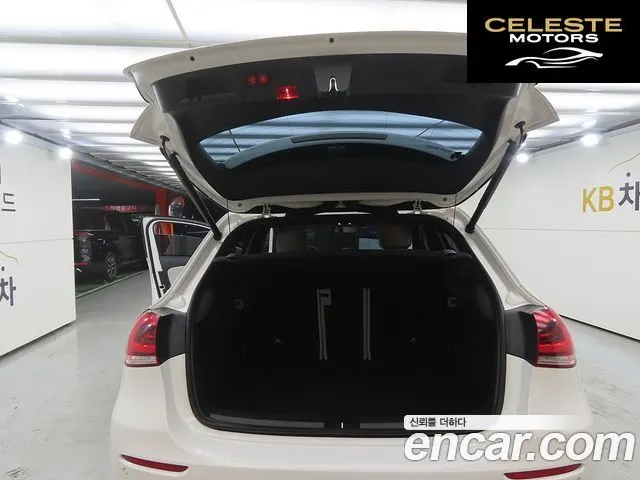MERCEDES BENZ A-Classe W177 A220 Hatchback 2020 — photo 15 sur 26