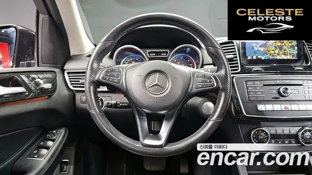 MERCEDES BENZ GLE-Classe W166 GLE250 d 4MATIC 2016 — photo 12 sur 20
