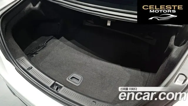 MERCEDES BENZ E-Classe W213 E300 Avantgarde 2019 — photo 27 sur 36