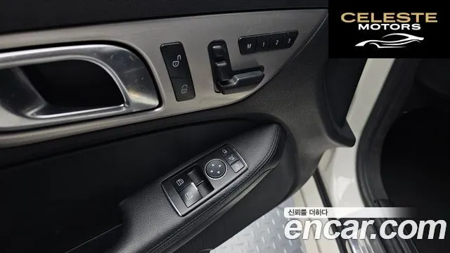 MERCEDES BENZ SLK-Classe 200 2013 — photo 15 sur 20