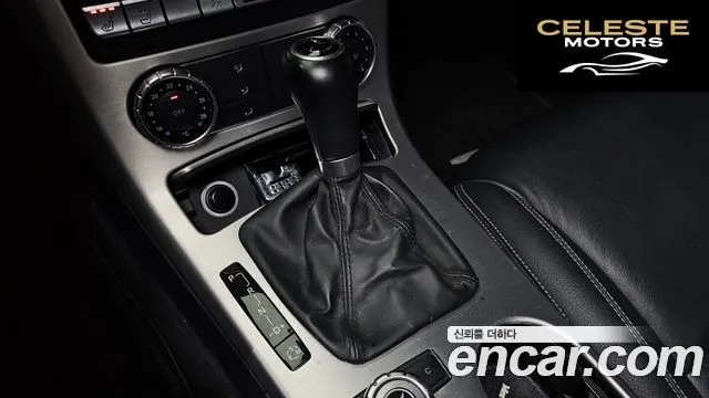 MERCEDES BENZ SLK-Classe 200 2013 — photo 9 sur 20