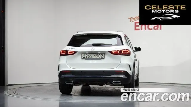 MERCEDES BENZ GLA-Classe H247 GLA250 4MATIC 2022 — photo 4 sur 20