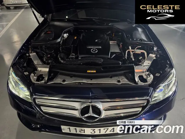 MERCEDES BENZ E-Classe W213 E300 4MATIC Avantgarde 2019 — photo 6 sur 24