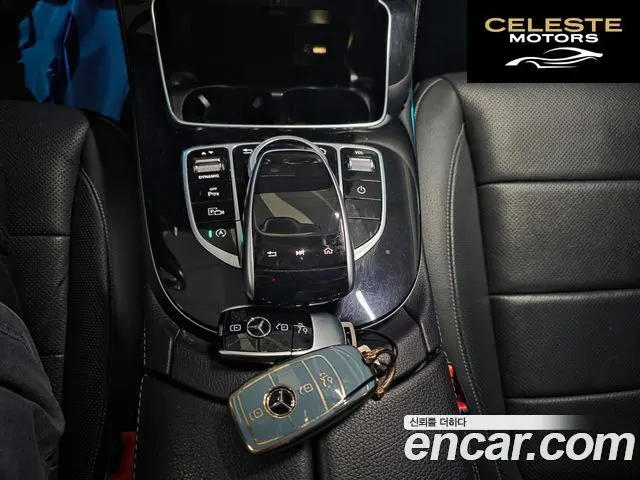 MERCEDES BENZ E-Classe W213 E300 4MATIC Avantgarde 2019 — photo 9 sur 24