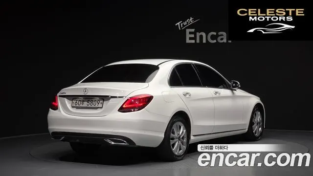 MERCEDES BENZ C-Classe W205 C220 d Avantgarde 2019 — photo 2 sur 32
