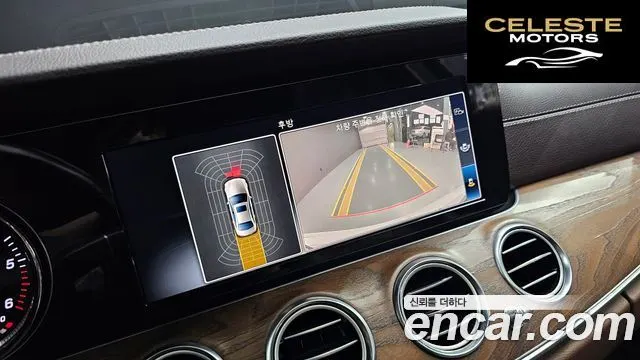 MERCEDES BENZ E-Classe W213 E220d Exclusive 2018 — photo 14 sur 20