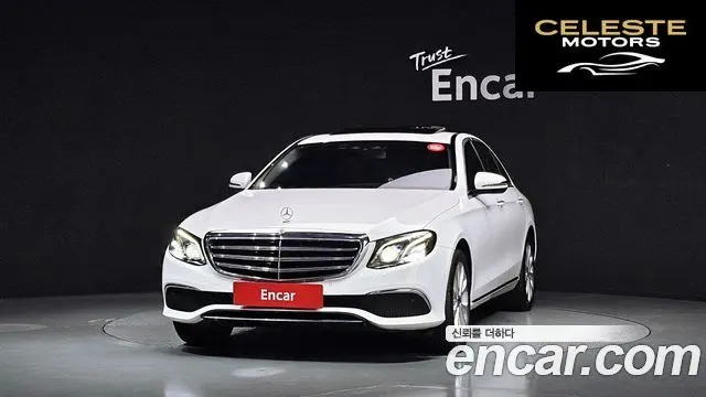MERCEDES BENZ E-Classe W213 E220d Exclusive 2018 — photo 3 sur 20
