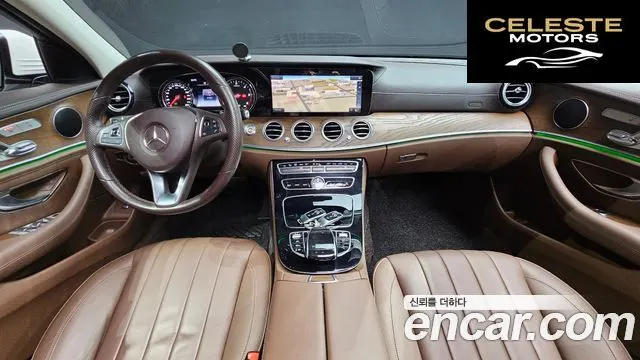MERCEDES BENZ E-Classe W213 E220d Exclusive 2018 — photo 7 sur 20