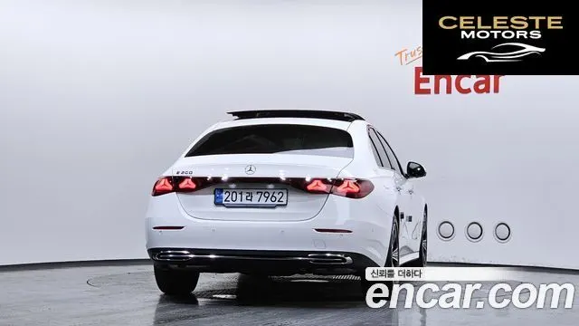 MERCEDES BENZ E-Classe W214 E200 Avantgarde 2024 — photo 4 sur 35