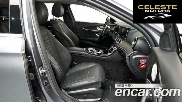 MERCEDES BENZ E-Classe W213 E300 4MATIC Avantgarde 2019 — photo 16 sur 34
