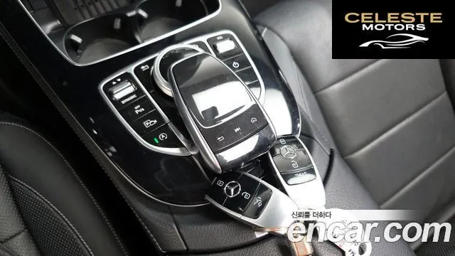 MERCEDES BENZ E-Classe W213 E300 4MATIC Avantgarde 2019 — photo 24 sur 34