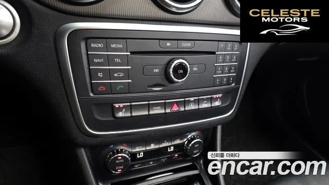 MERCEDES BENZ CLA-Classe C117 CLA200 d 2016 — photo 15 sur 20