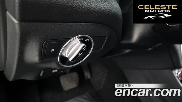 MERCEDES BENZ CLA-Classe C117 CLA200 d 2016 — photo 20 sur 20