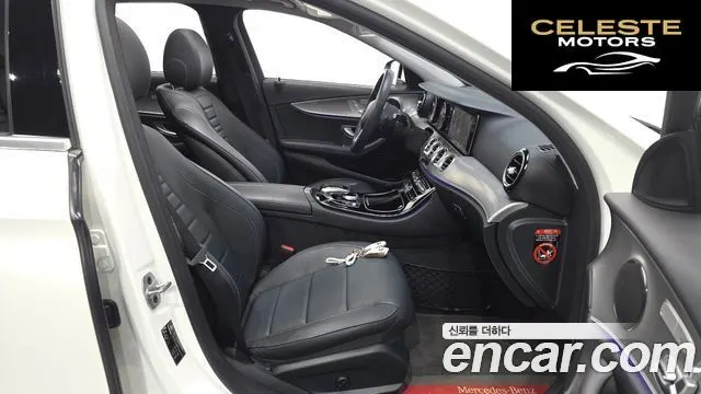 MERCEDES BENZ E-Classe W213 E300 Avantgarde 2019 — photo 12 sur 31