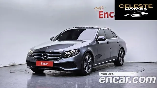 MERCEDES BENZ E-Classe W213 E300 Avantgarde 2019 — photo 25 sur 28