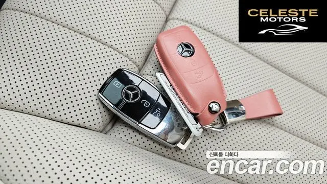 MERCEDES BENZ E-Classe W213 E300d 4MATIC Coupé 2022 — photo 15 sur 36