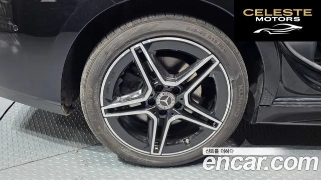 MERCEDES BENZ CLA-Classe C118 CLA250 4MATIC 2023 — photo 7 sur 34