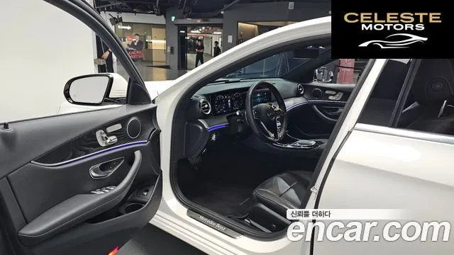 MERCEDES BENZ E-Classe W213 E250 Avantgarde 2023 — photo 12 sur 35