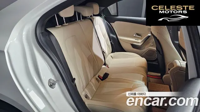 MERCEDES BENZ A-Classe W177 A220 Berline 2021 — photo 18 sur 30