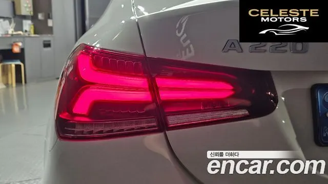 MERCEDES BENZ A-Classe W177 A220 Berline 2021 — photo 9 sur 30