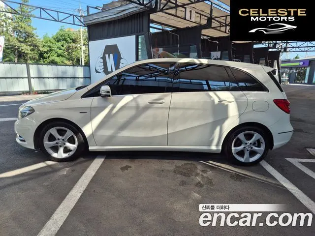 MERCEDES BENZ B-Classe W246 B200 CDI Sport 2012 — photo 3 sur 25