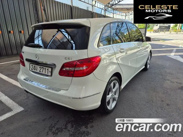 MERCEDES BENZ B-Classe W246 B200 CDI Sport 2012 — photo 6 sur 25