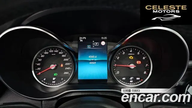 MERCEDES BENZ C-Classe W205 C200 Avantgarde 2020 — photo 11 sur 31
