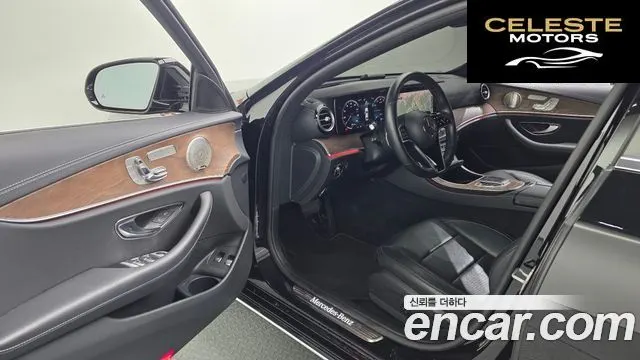 MERCEDES BENZ E-Classe W213 E300e 4MATIC Exclusive 2021 — photo 10 sur 20