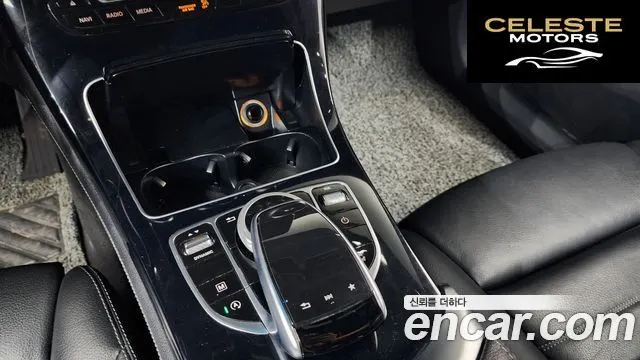 MERCEDES BENZ GLC-Classe X253 GLC220 d 4MATIC Premium Coupé 2018 — photo 12 sur 36