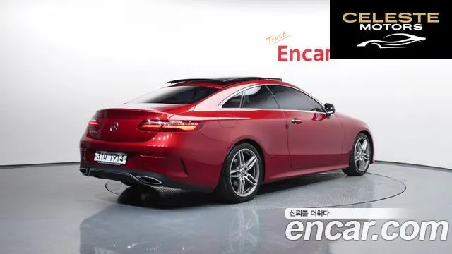 MERCEDES BENZ E-Classe W213 E220d Coupé 2017 — photo 2 sur 34