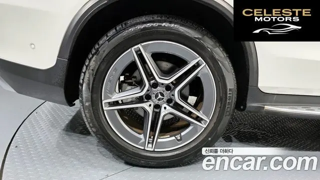 MERCEDES BENZ GLC-Classe X253 GLC220 d 4MATIC Coupé 2022 — photo 4 sur 36