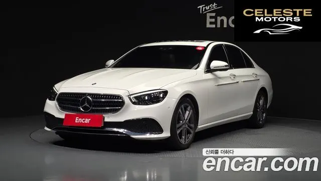 MERCEDES BENZ E-Classe W213 E350 4MATIC Avantgarde 2022 — photo 1 sur 20