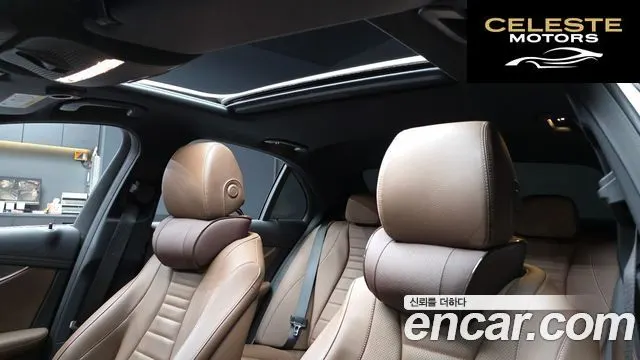 MERCEDES BENZ E-Classe W213 E350 4MATIC Avantgarde 2022 — photo 18 sur 20