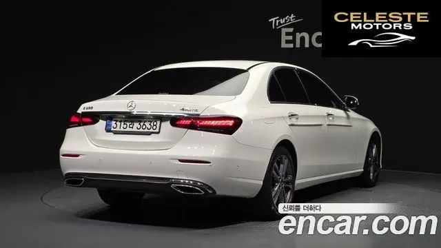 MERCEDES BENZ E-Classe W213 E350 4MATIC Avantgarde 2022 — photo 2 sur 20