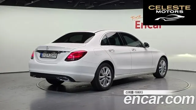 MERCEDES BENZ C-Classe W205 C220 d Avantgarde 2019 — photo 2 sur 20