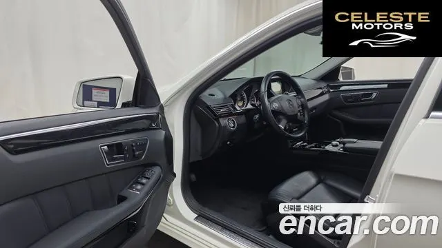 MERCEDES BENZ E-Classe W212 E220 CDI Avantgarde 2012 — photo 10 sur 20
