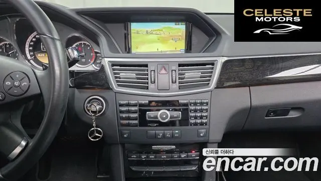 MERCEDES BENZ E-Classe W212 E220 CDI Avantgarde 2012 — photo 14 sur 20